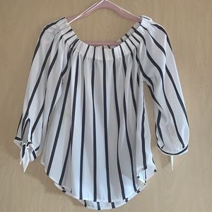 3/$30 Express | Off the Shoulder Top